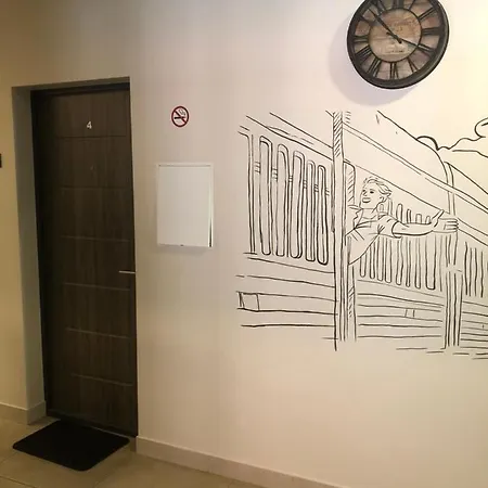 Centra Expresis Appartement *