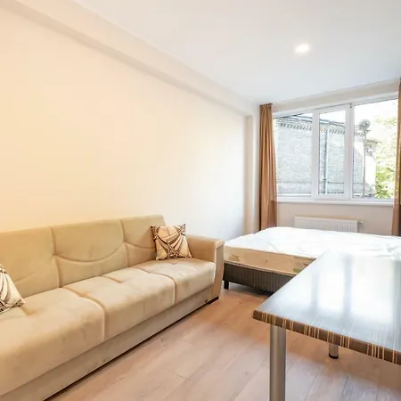 Centra Expresis Appartement *